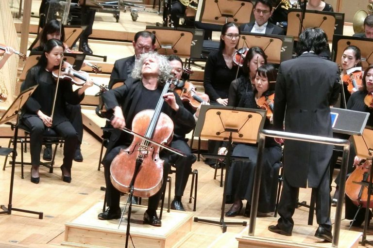 Fila 01: El concierto para violonchelo de Schumann