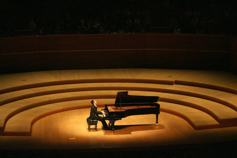 Música en las Letras: La Música y la vida, W. J. Turner