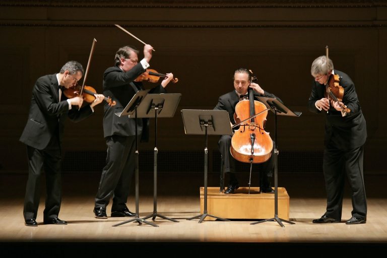 Fila 01: El cuarteto de cuerdas de Debussy
