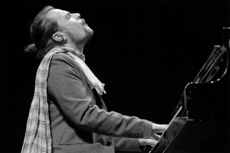 Con el Jazz hemos topado: Doravante (Abe Rábade Trío)